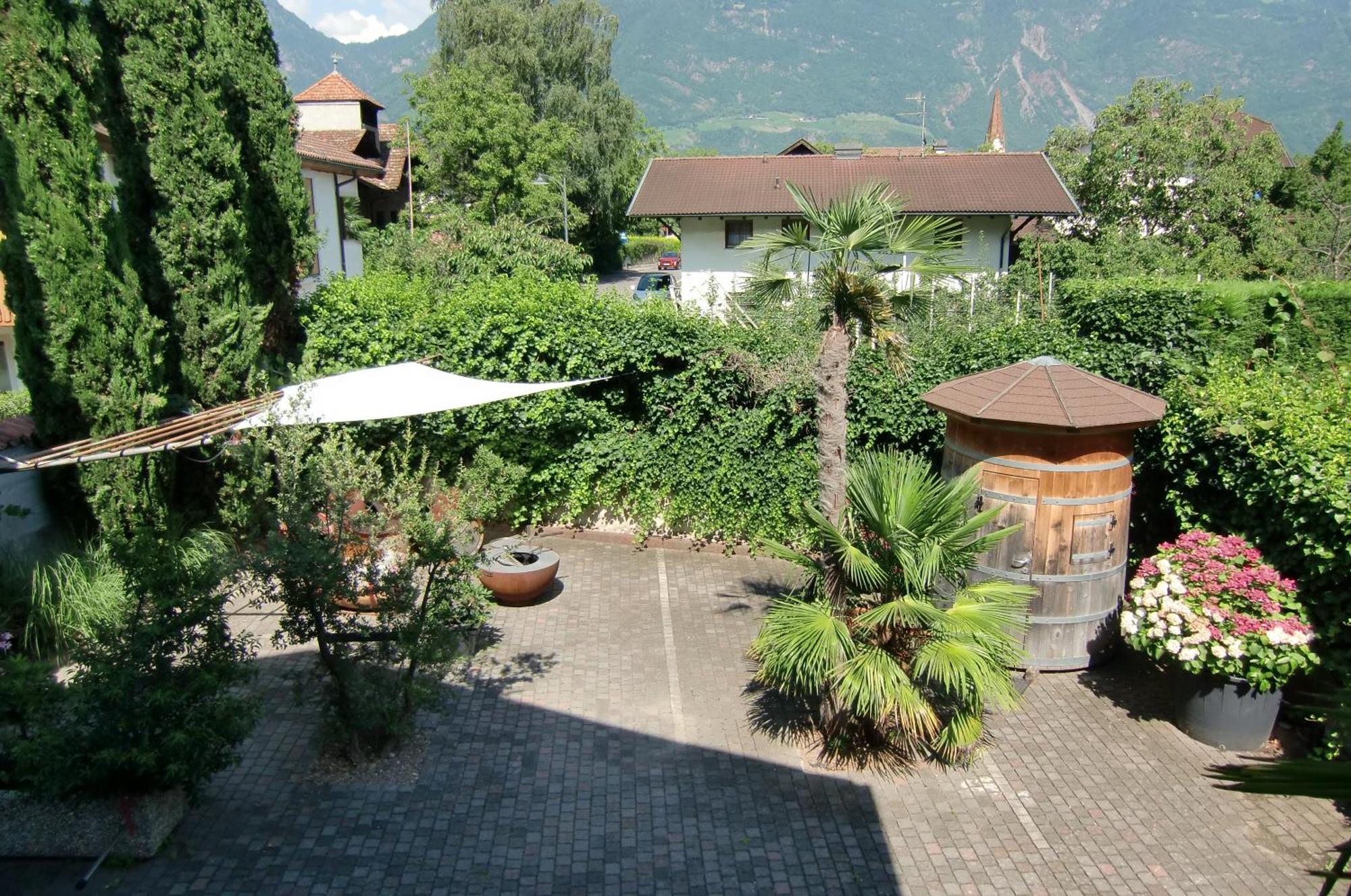 Neuprantl Apartments Lana Extérieur photo